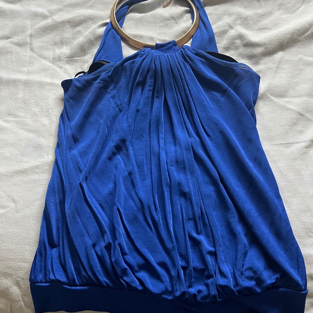 Beautiful halter top with gold collar
